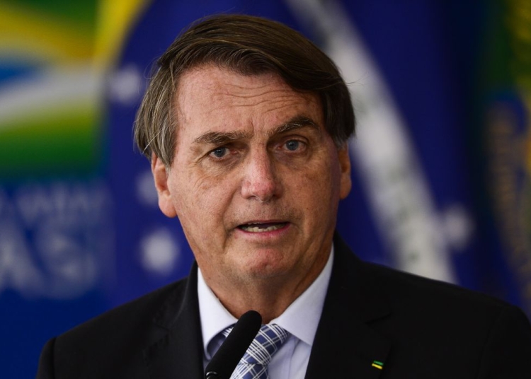 O presidente Jair Bolsonaro durante cerimônia para sanção dos projetos de lei que ampliam a aquisição de vacinas pelo Governo Federal.